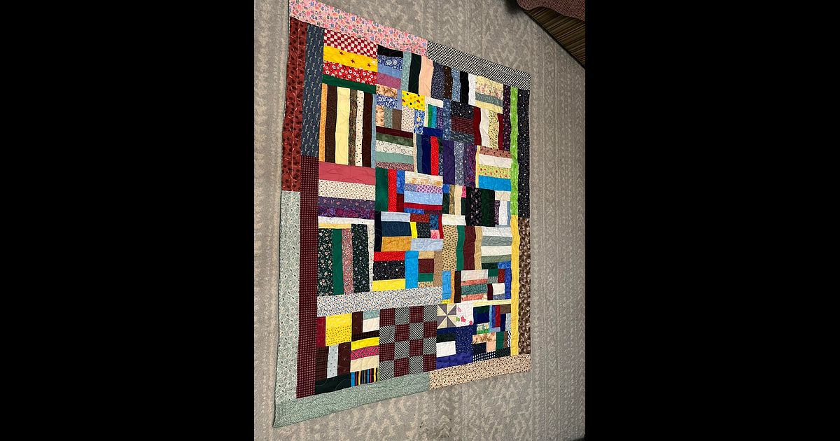 Pieced Crazy Quilt (1)